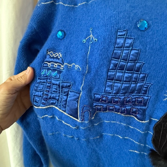 VTG Maple Sweater, Real Fur Tails, Bedazzled Scene, Angora/Lambswool/Nylon *Flaw - Picture 3 of 8